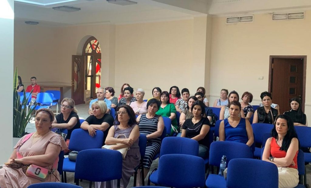 Դասընթացները շարունակվում են