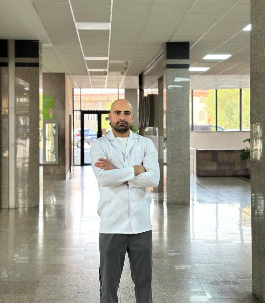 Բժշկությունը  չընդհատվող կրթություն է և կատարելագործում. ԵՊԲՀ շրջանավարտ