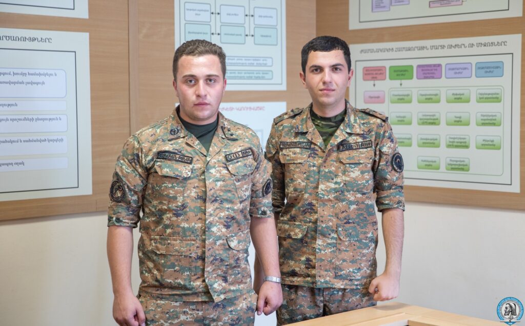 ԵՊԲՀ քոլեջի շրջանավարտները ընդունվելով բժշկական մայր բուհ մեկնել են զինվորական ծառայության