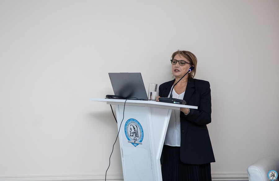 Հանդիպում-քննարկում բժշկական բուհում