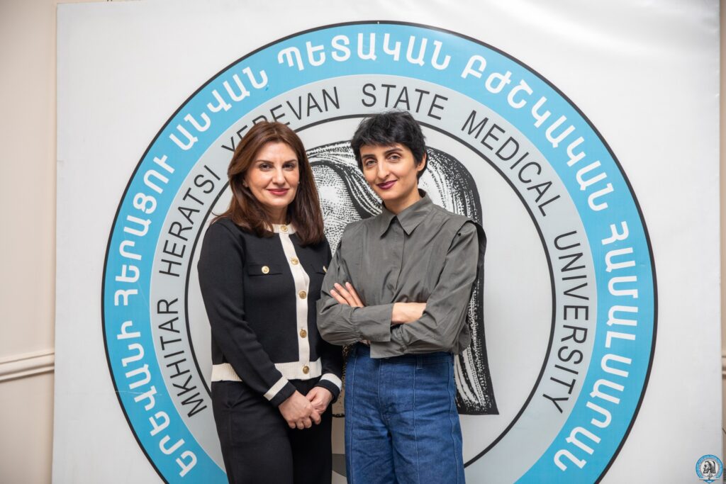 Հինգօրյա դասընթաց՝ բուժաշխատողի մասնագիտական էթիկայի կանոնները և հաղորդակցությունն առողջապահության ոլորտում թեմայով