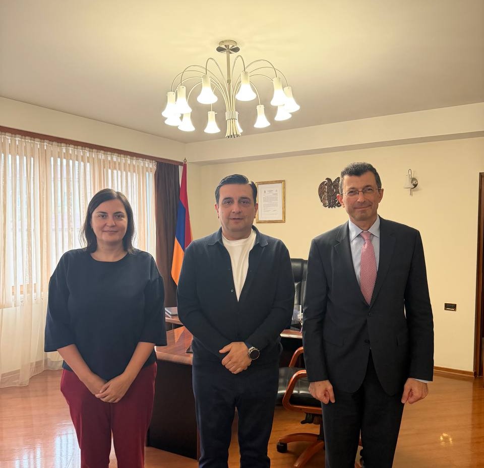 ԵՊԲՀ-ի և ՀԵՆԱՐ հիմնադրամի համագործակցության օրակարգում՝ նոր ծրագրեր և միջազգային նախաձեռնություններ